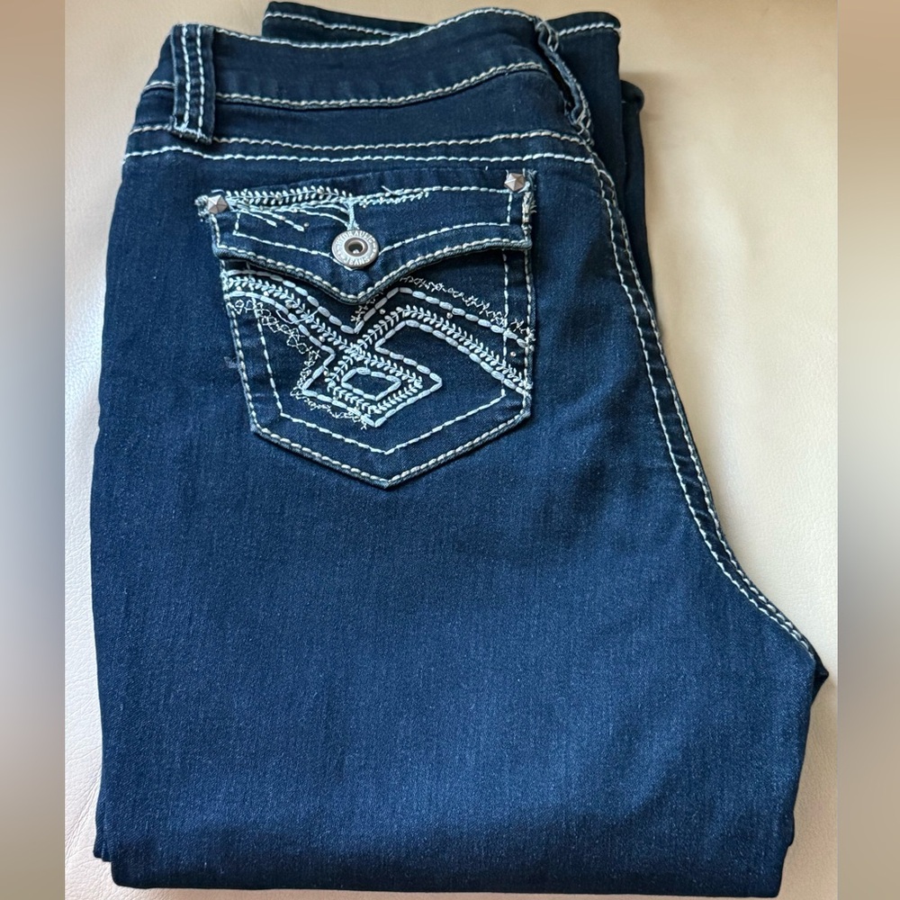 Hydraulic Dark Blue capri Jeans